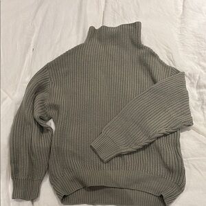Aritzia Cozy Gray Turtleneck Sweater